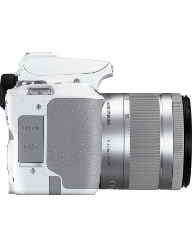 EOS 250D + EF-S 18-55mm f/4-5.6 IS STM Bianco